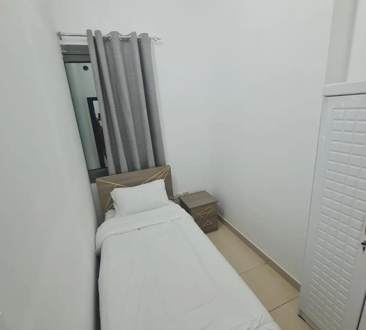 Charming Private Room - Female Only Sharjah